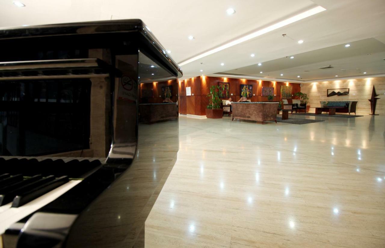 Hotel Cct Каракас Екстериор снимка
